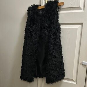 Chic Black Faux Fur Vest